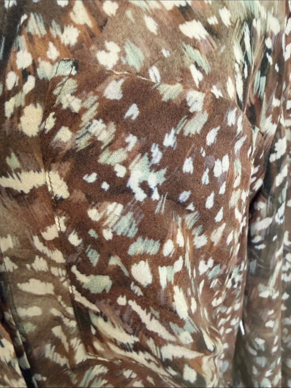 Cloth & Stone Printed button-up blouse - Picture 4 of 7
